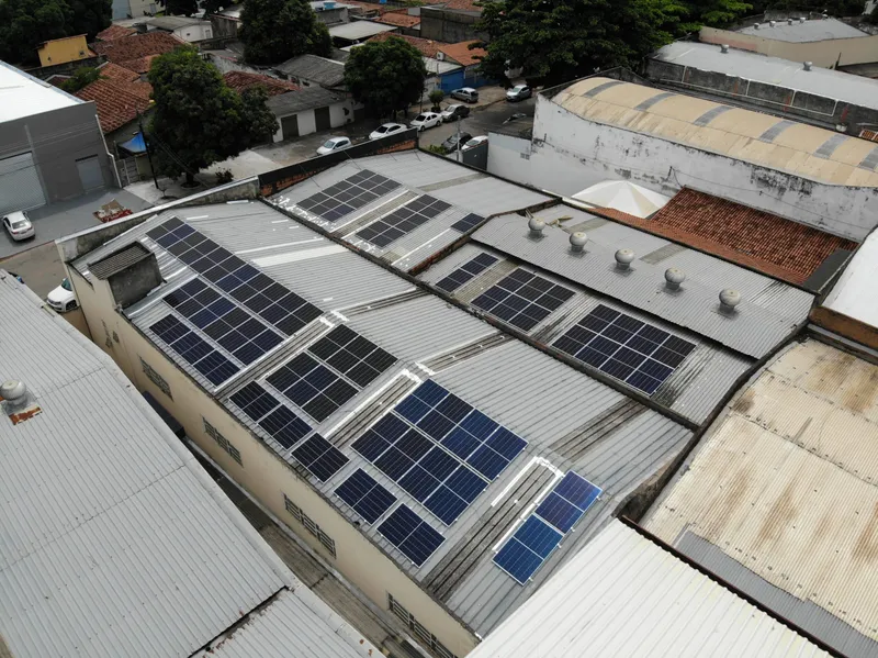 Imagem ilustrativa de projeto solar