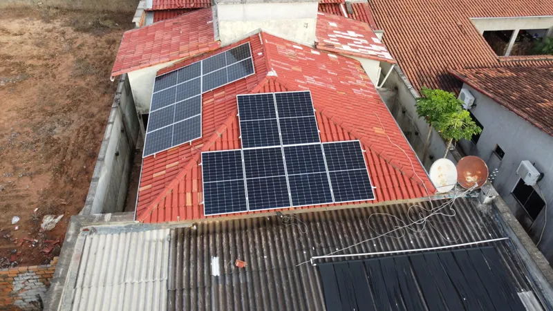 Imagem ilustrativa de projeto solar